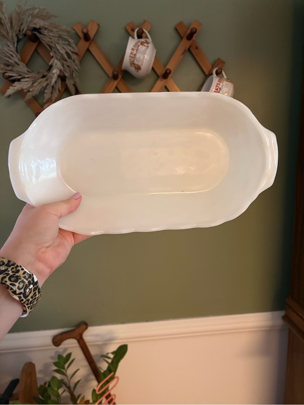 Oval Milk Glass Dish/Tray